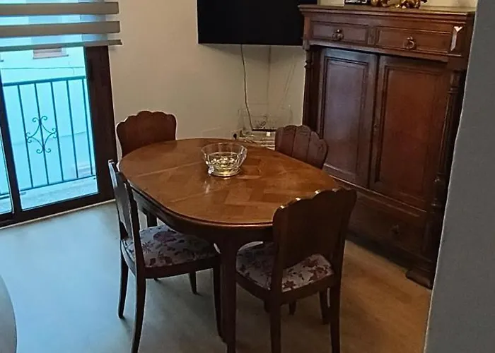 Casa Victoria Нерха